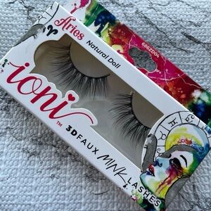 Ioni Lashes